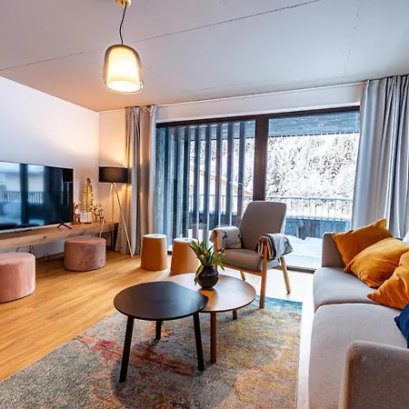 Max Relax Summercard Included Ski In-Ski Out Zell am See Exterior photo