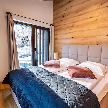 Max Relax Summercard Included Ski In-Ski Out Zell am See Exterior photo