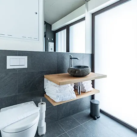 Max Relax Summercard Included Ski In-Ski Out Zell am See Exterior photo