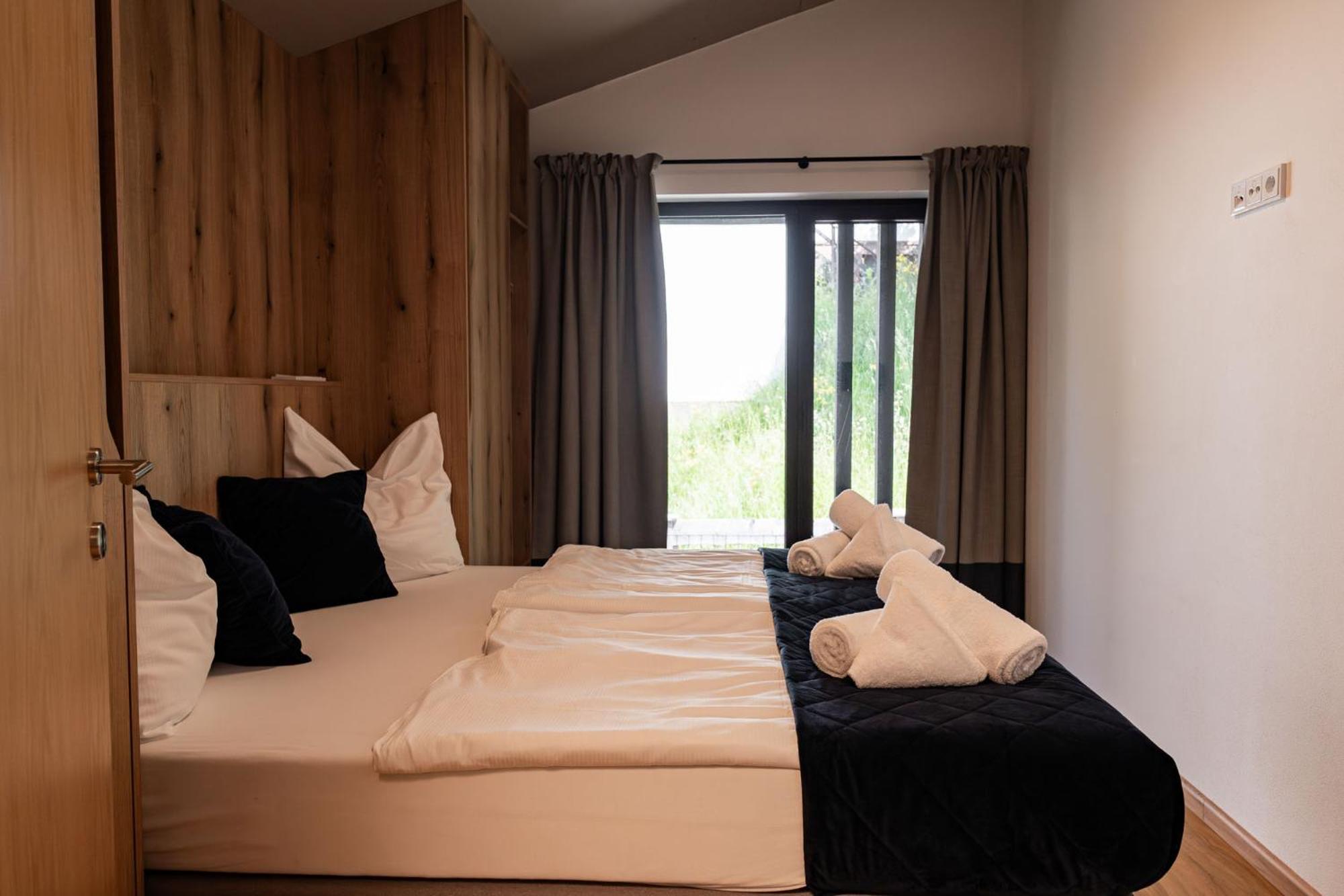 Chalet Max Relax Summercard Included In-ski Out